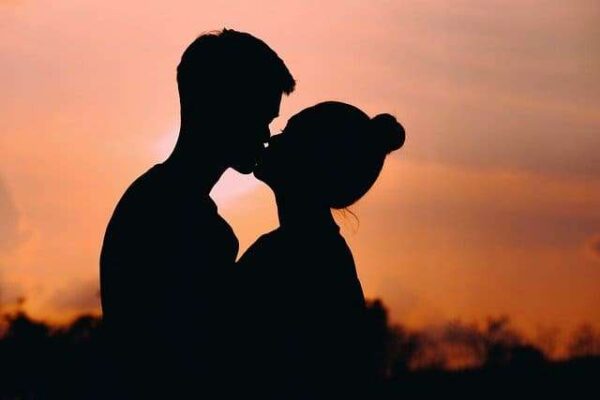 Comment être une meilleure petite amie ?
