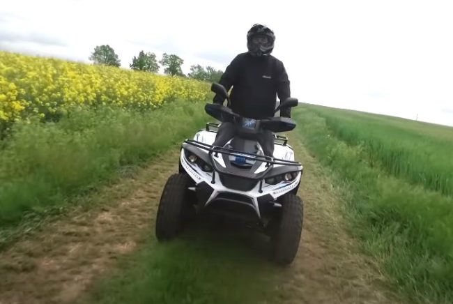 quad électrique pour adulte.